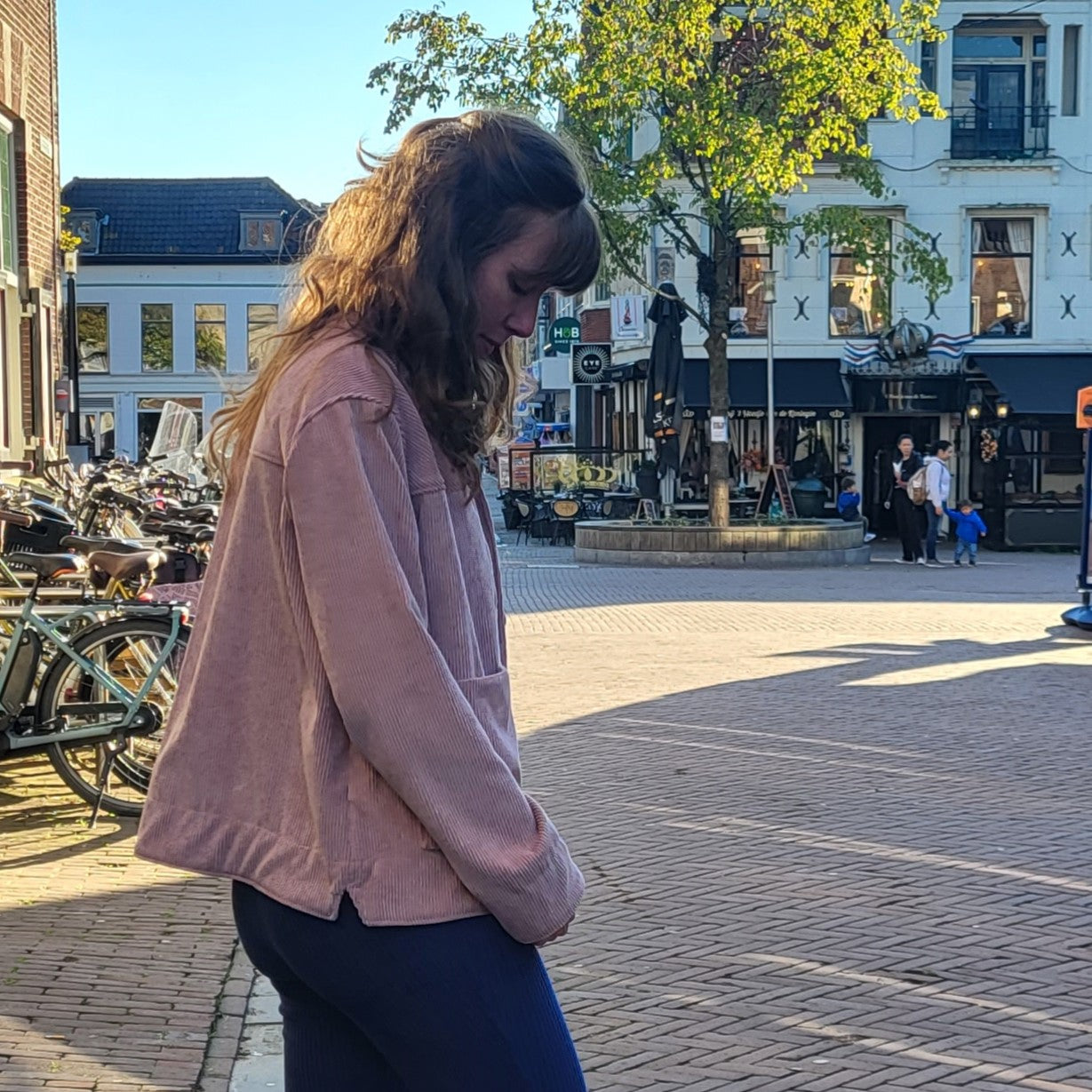 
                  
                    Workshop Eigen werkersjasje maken
                  
                