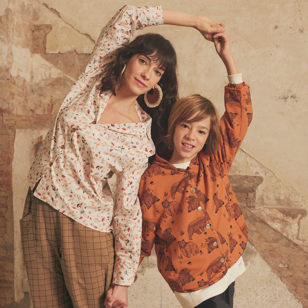
                  
                    Sweatstof met zachte binnenkant, bruin met beren, Katia Fabrics
                  
                