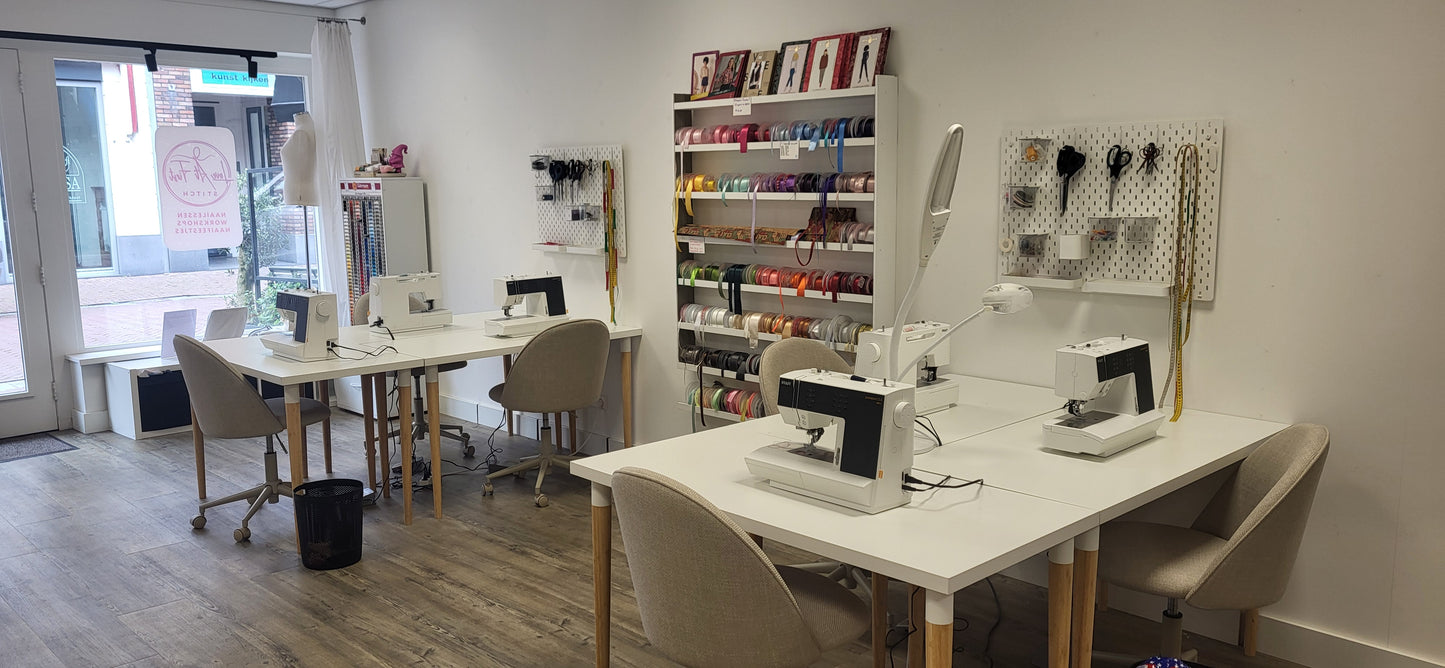 lesruimte voor de naailessen en naaiworkshops