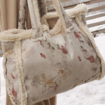 
                  
                    Teddystof met suede print, joplin cream, Katia Fabrics
                  
                