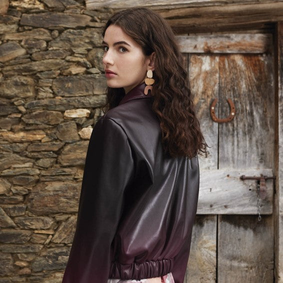 
                  
                    Vegan leer in degradé aubergine kleur, Katia Fabrics
                  
                